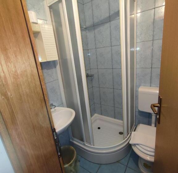 اتاق استاندارد با بالکن, Rooms Zdravko And Nevenka Cilic