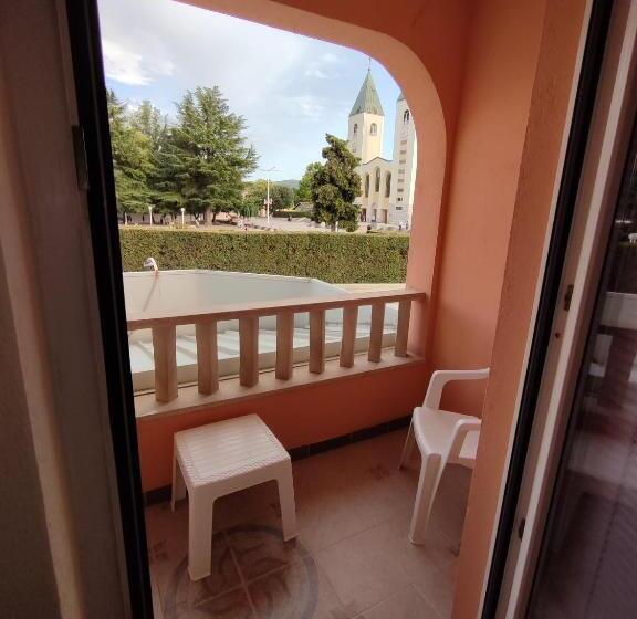 اتاق استاندارد با بالکن, Rooms Zdravko And Nevenka Cilic