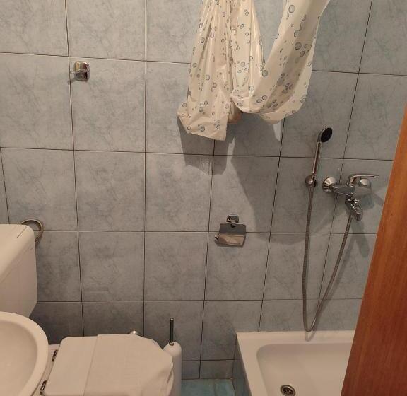 اتاق استاندارد یک نفره, Rooms Zdravko And Nevenka Cilic