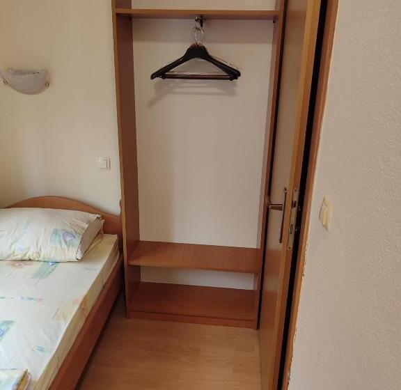 اتاق استاندارد یک نفره, Rooms Zdravko And Nevenka Cilic