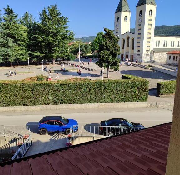 اتاق استاندارد با چشم‌انداز شهر, Rooms Zdravko And Nevenka Cilic