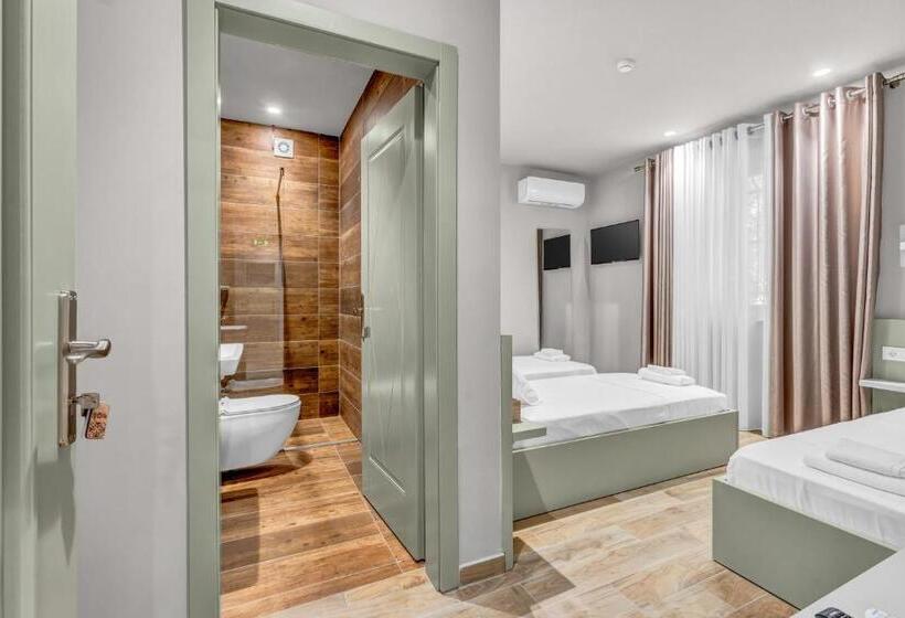 غرفة سوبيريور ثلاثية, Villa Zoi A Stay To Remember I Guesthouse Inside Elbasan Castle