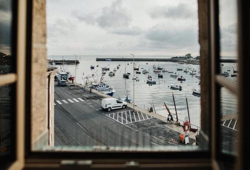 חדר משפחתי נוף לים, Le Mora Hôtes