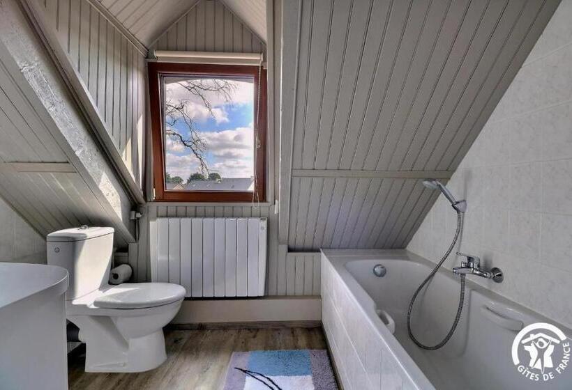 חדר משפחתי, Le Trotteur