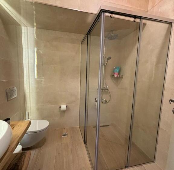 סוויטה עם מרפסת, Vila Nacios