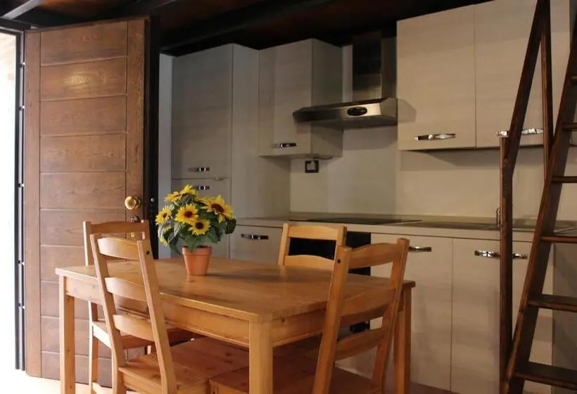 ドゥプレックスルーム, Agriturismo Incantesimo Del Lago Salto