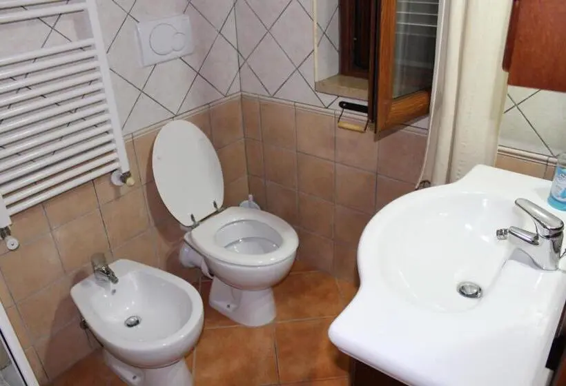 ドゥプレックスルーム, Agriturismo Incantesimo Del Lago Salto