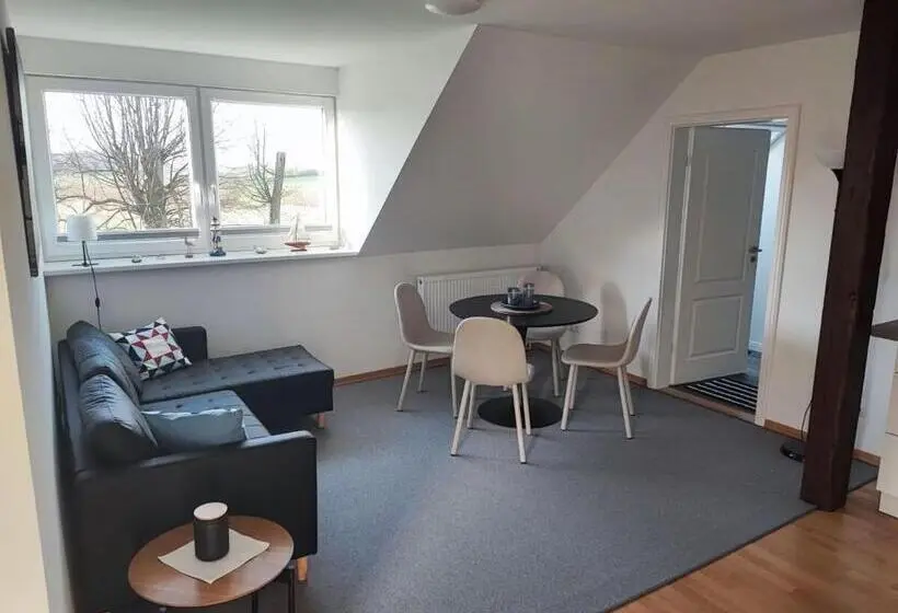 テラス付き１ベッドルームアパートメント, Ferienwohnung Auf Dem Lande