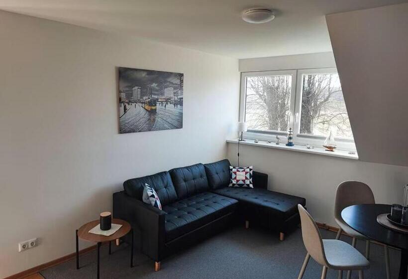 带1个卧室的带阳台的公寓, Ferienwohnung Auf Dem Lande