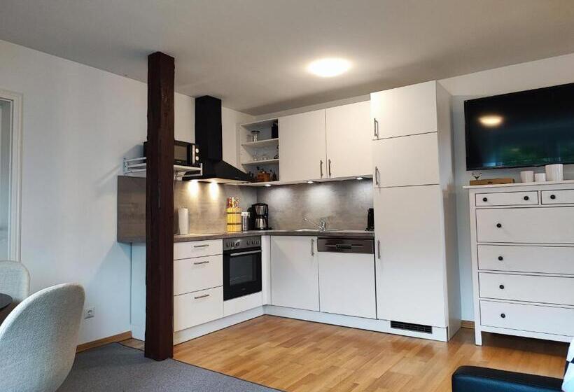 带1个卧室的带阳台的公寓, Ferienwohnung Auf Dem Lande