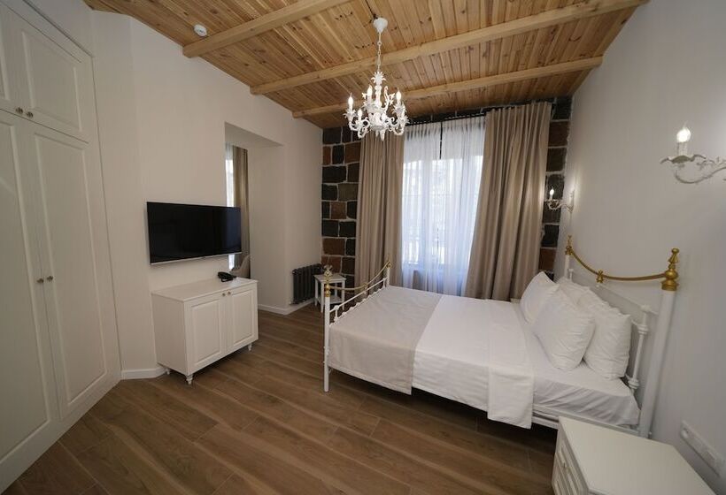 스탠다드 룸, Ser In