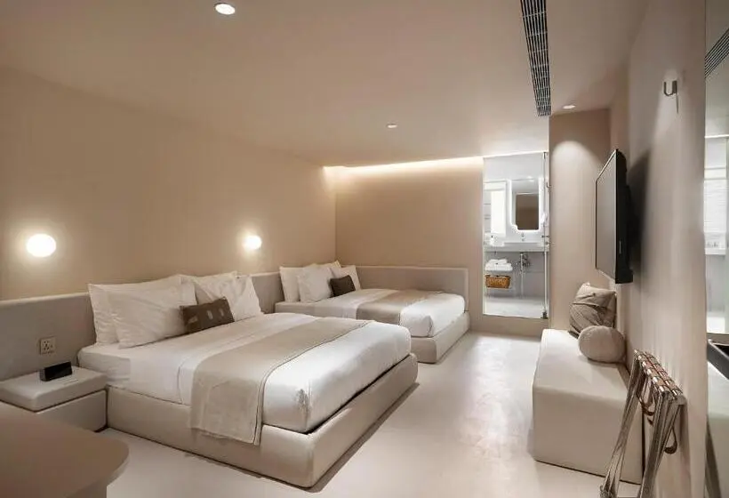 اتاق استاندارد چهار تخته, Lore Hotel 樂爾公寓