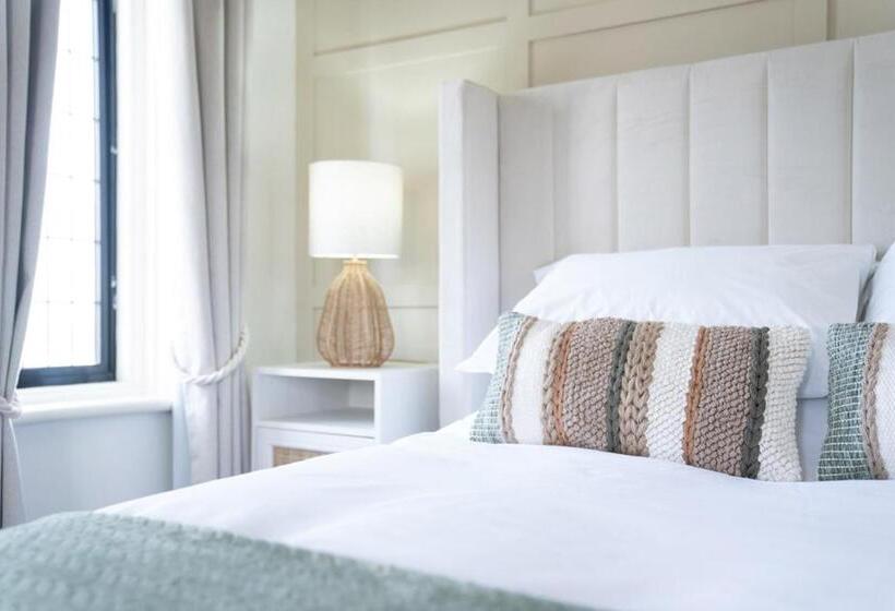 غرفة قياسية سرير كينج, The Buddle Inn