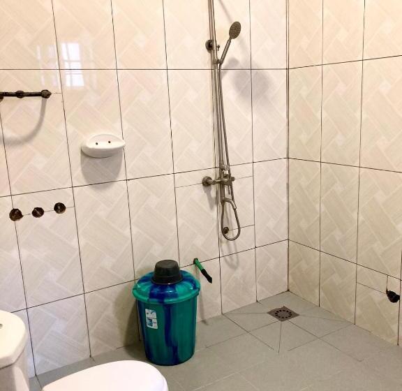 اتاق خانوادگی, Chez Marie Line