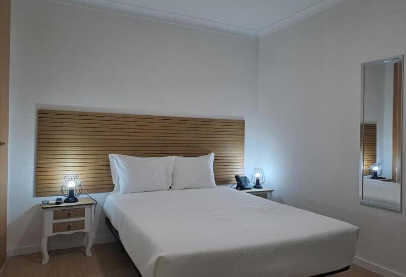 חדר סטנדרט עם מרפסת, Vista Castelo