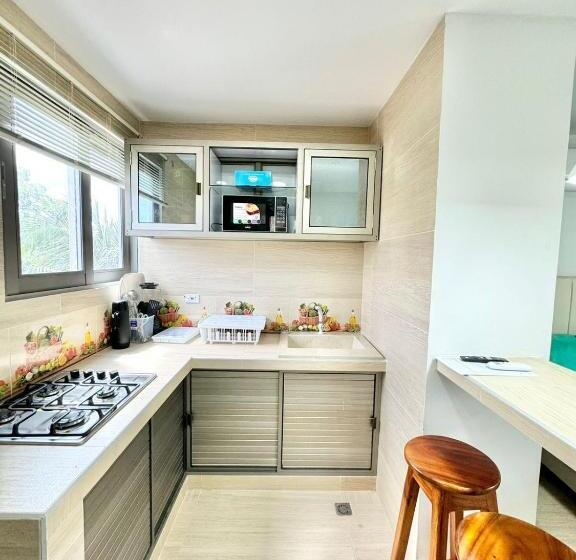 デラックストリプルルーム, Espectaculares Cabañas Y Habitaciones Frente Al Mar