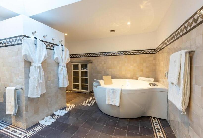 Номер Deluxe, Casablu An Andalusian Boutique