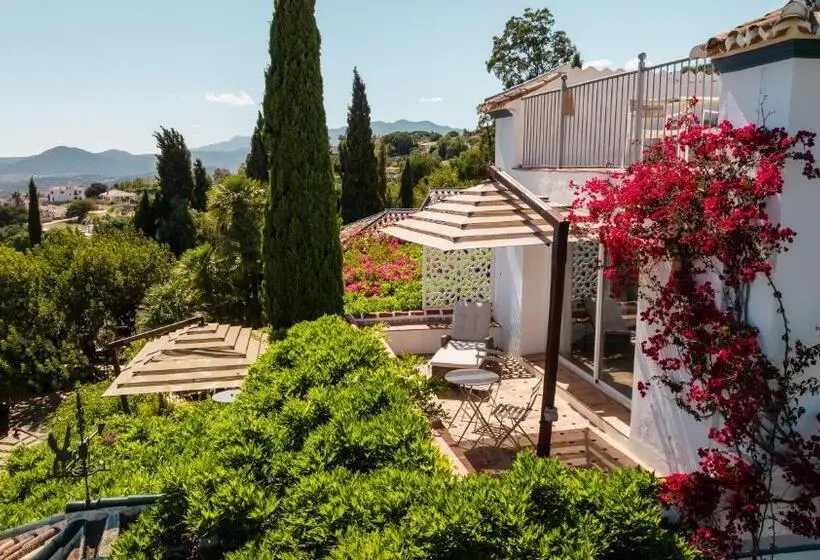 اتاق لوکس با چشم‌انداز دریا, Casablu   An Andalusian Boutique