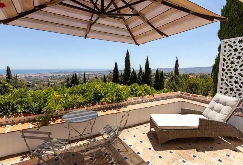 اتاق لوکس با چشم‌انداز دریا, Casablu   An Andalusian Boutique