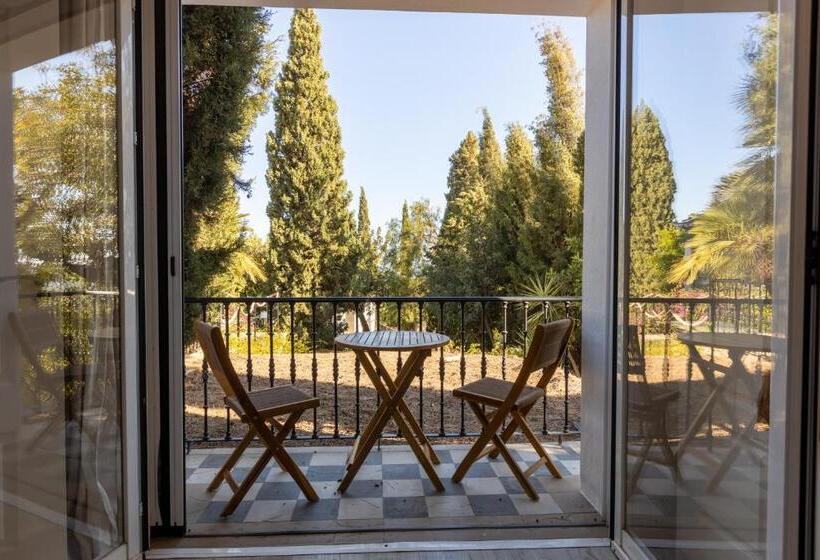 Номер Стандарт с Балконом, Casablu   An Andalusian Boutique