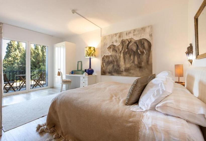 Номер Стандарт с Балконом, Casablu An Andalusian Boutique