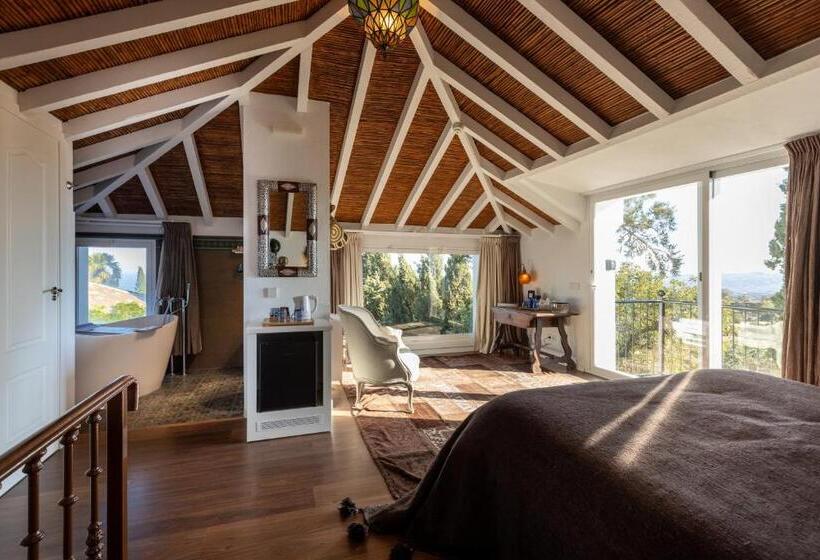 Номер Стандарт Вид на Сад, Casablu An Andalusian Boutique