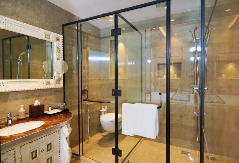 Классический Номер, French Riviera   A Boutique