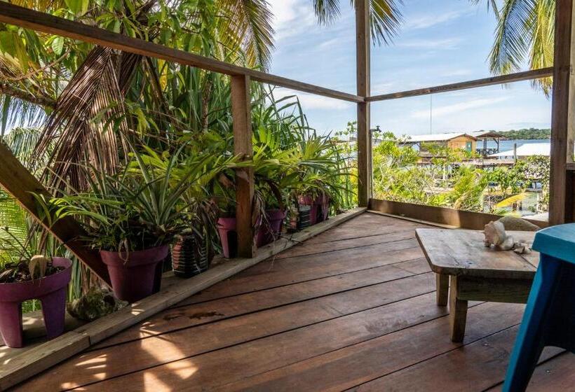 דירת חדר שינה עם טרסה ונוף לים, Garden Rooms