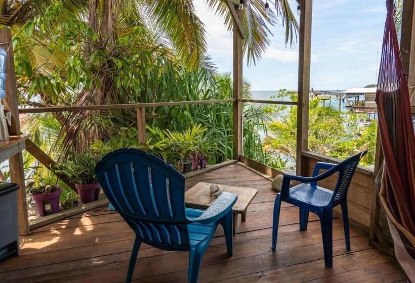 דירת חדר שינה עם טרסה ונוף לים, Garden Rooms