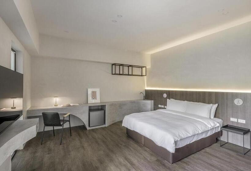 اتاق سوپریور, H Suite Inn