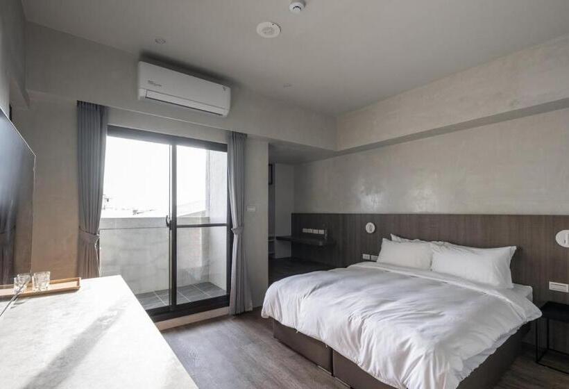 اتاق استاندارد, H Suite Inn