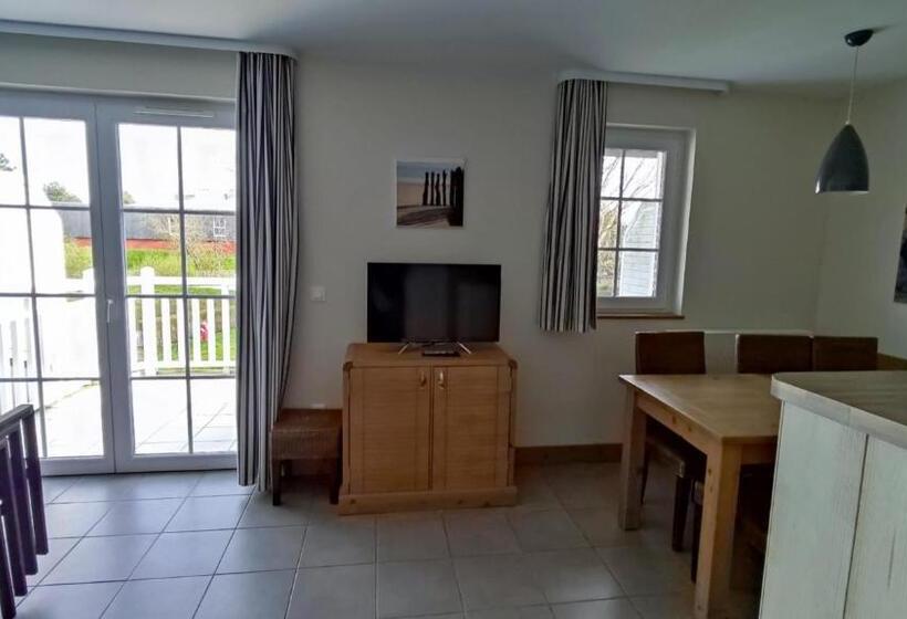 شقة غرفة واحدة, Argousiers 114