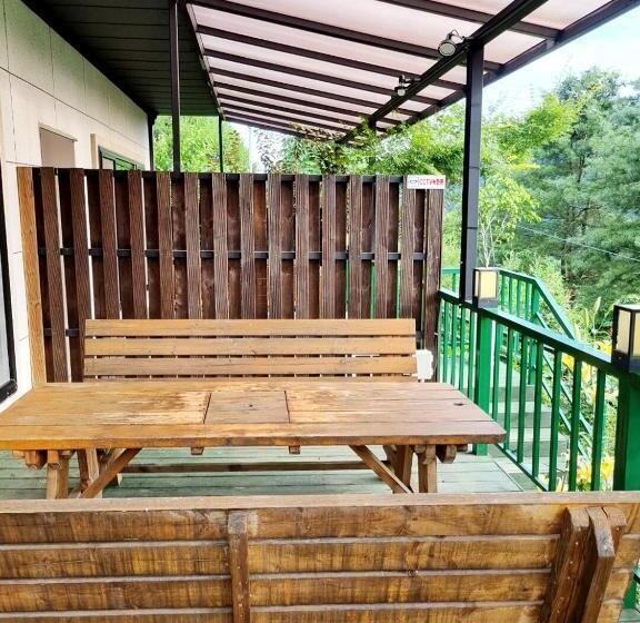 غرفة قياسية رباعية, Hongcheon Daol Pension