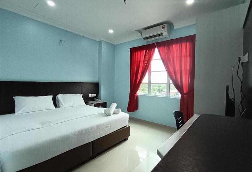 غرفة قياسية, River