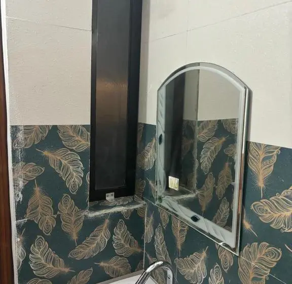 Quarto standard, Saurabh