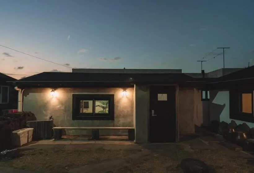 スタンダードルーム, Jeju Pension Doldamnomo Jip Doldamjeom