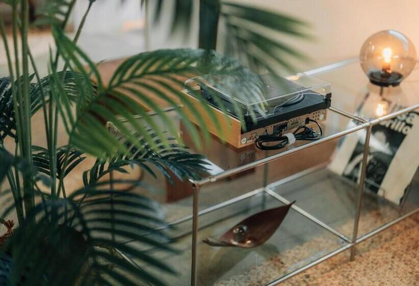 스탠다드 룸, Jeju Pension Doldamnomo Jip Doldamjeom