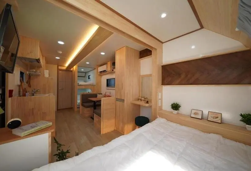 スタンダードルーム, Anseong Neorigul Moonhwa Maeul Caravan