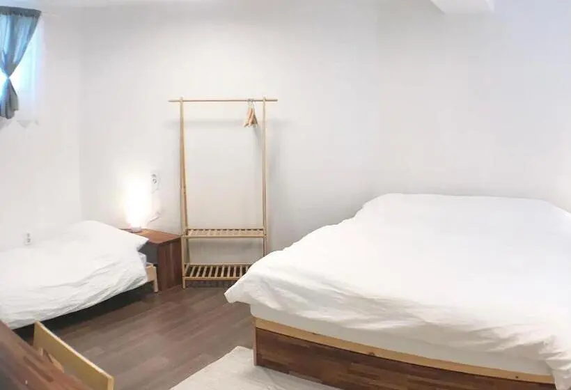 Perhehuone, Eoulim Guesthouse 2