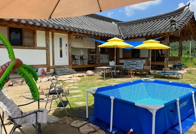 スタンダード４人部屋, Yeongyang Youyoudang Dockchae Hanok