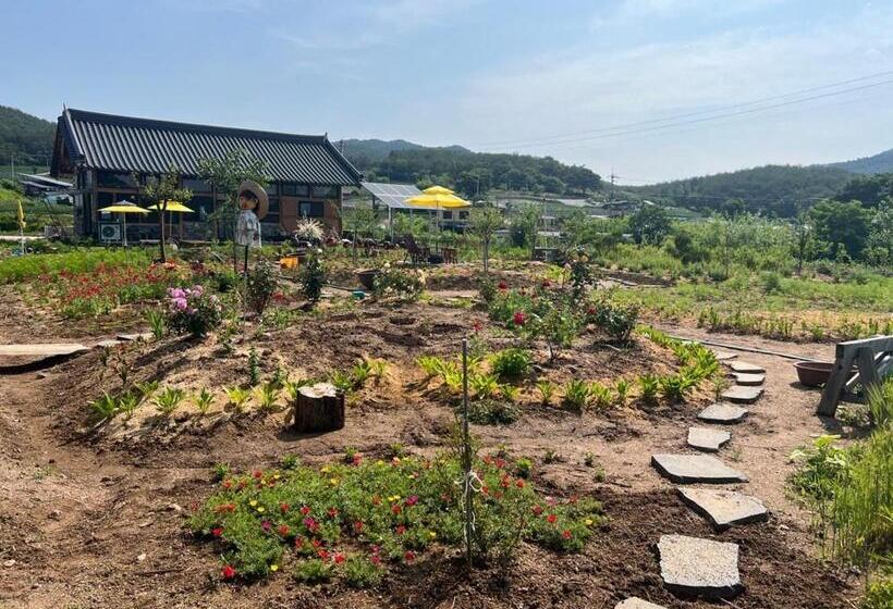 四人标准间, Yeongyang Youyoudang Dockchae Hanok