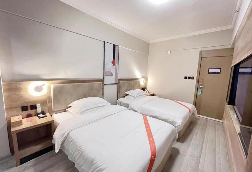 标准间, Yilong Yitang Hotel Kunming Railway Station Joy City Center