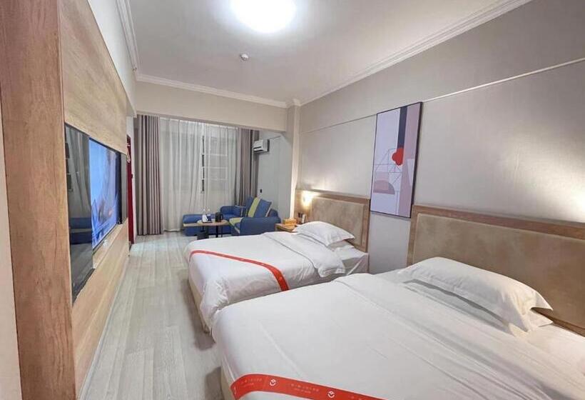 Номер Стандарт, Yilong Yitang Hotel Kunming Railway Station Joy City Center