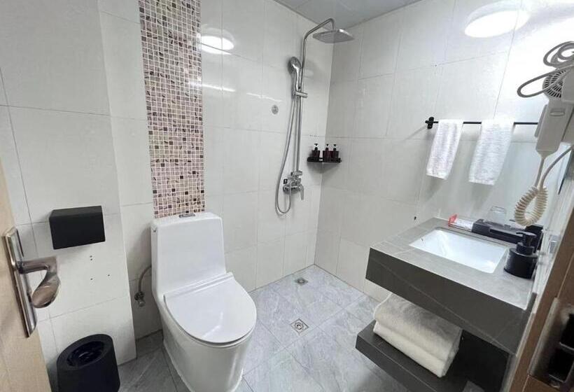 经济房, Yilong Yitang Hotel Kunming Railway Station Joy City Center