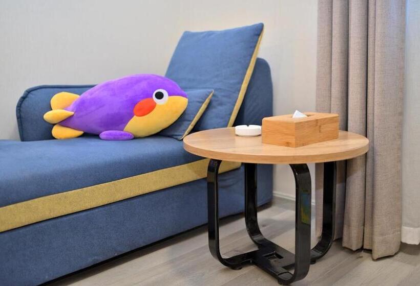 豪华家庭房间, Yilong Yitang Hotel Kunming Railway Station Joy City Center