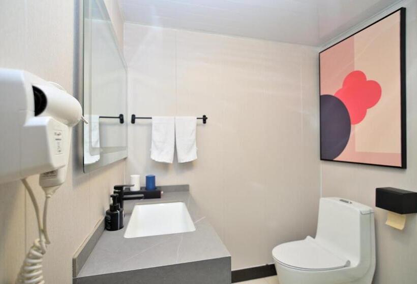 高级家庭房间, Yilong Yitang Hotel Kunming Railway Station Joy City Center