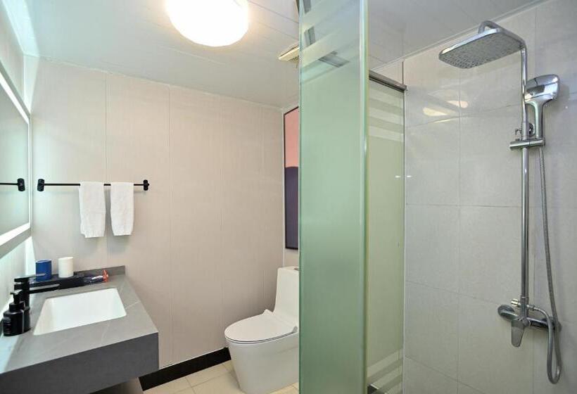 高级家庭房间, Yilong Yitang Hotel Kunming Railway Station Joy City Center