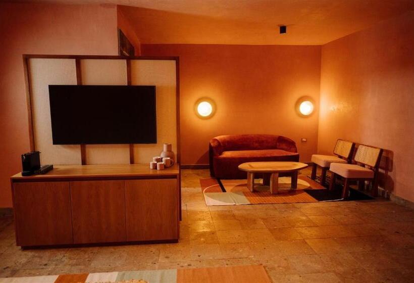 スーペリアースイート, Maison Mexique