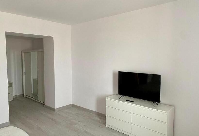 آپارتمان لوکس 1 خوابه, Deluxe Apartments & Studio With Many Facilities