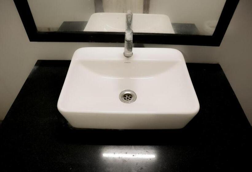 חדר דלוקס צדדי נוף לים, Beachfront Bliss